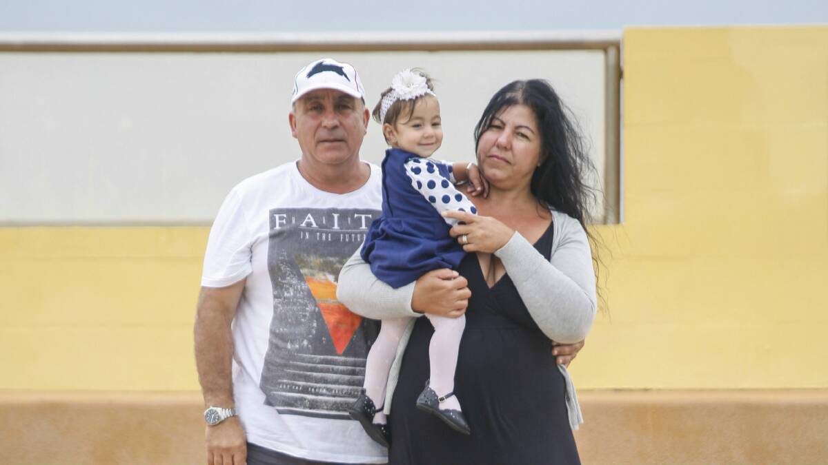 Jaime, Jacqueline and 15-month-old Isabella Estraube at Port Kembla Pool. Picture: CHRISTOPHER CHAN