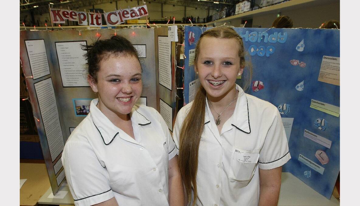 Tayah Cockroft and Vanessa Fryer from Mount Annan High School. Picture: ANDY ZAKELI