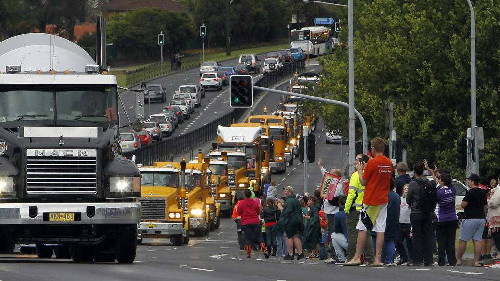 Tooting horns and the steady grumble of trucks and motorbikes filled the Illawarra as more than 1500 vehicles took part in the i98FM Camp Quality Convoy.