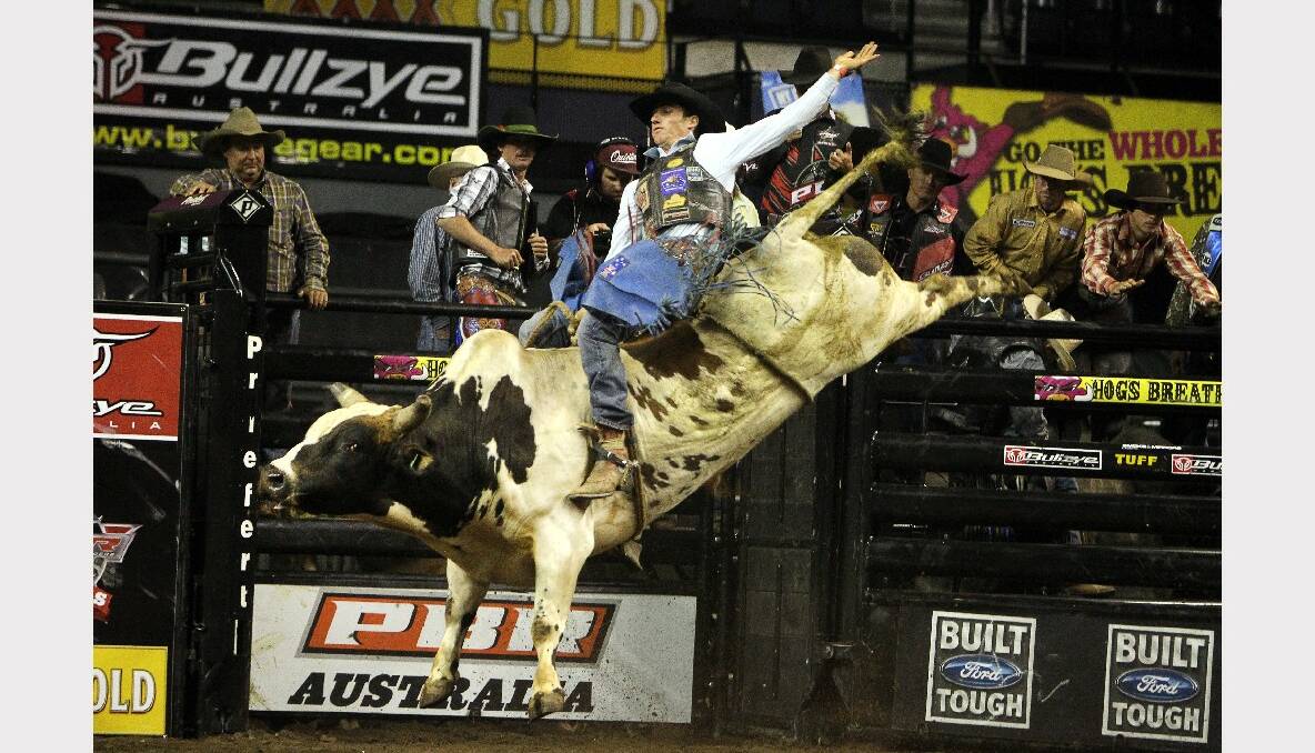 Ben Seeds in the Professional Bull Riding competition at the WEC. Picture: SYLVIA LIBER 