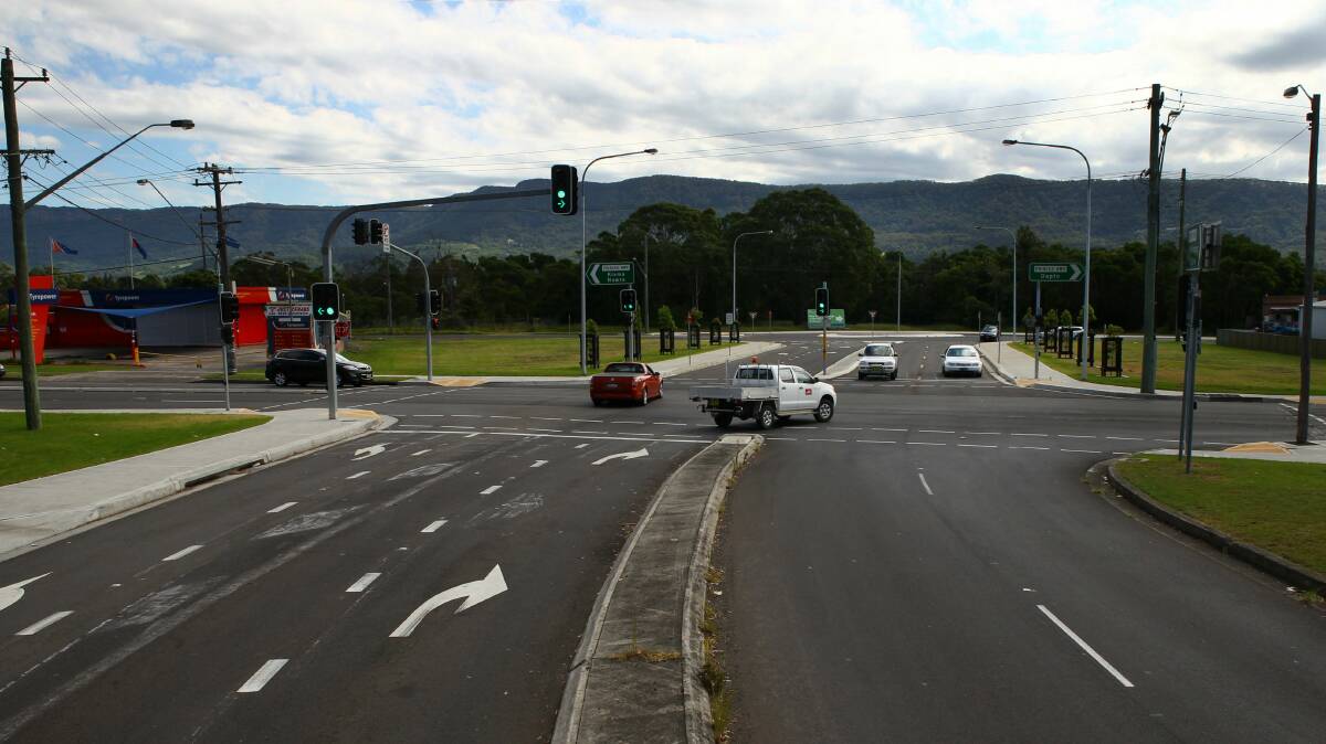 The Fowlers Road intersection, looking towards where the bridge linking West Dapto and Horsley would be constructed. 