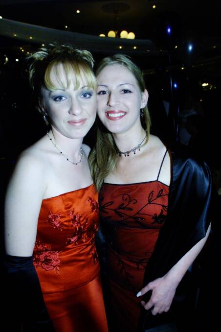 Warrawong High, 2000: Biljana Laboska and Vesna Todorovska.