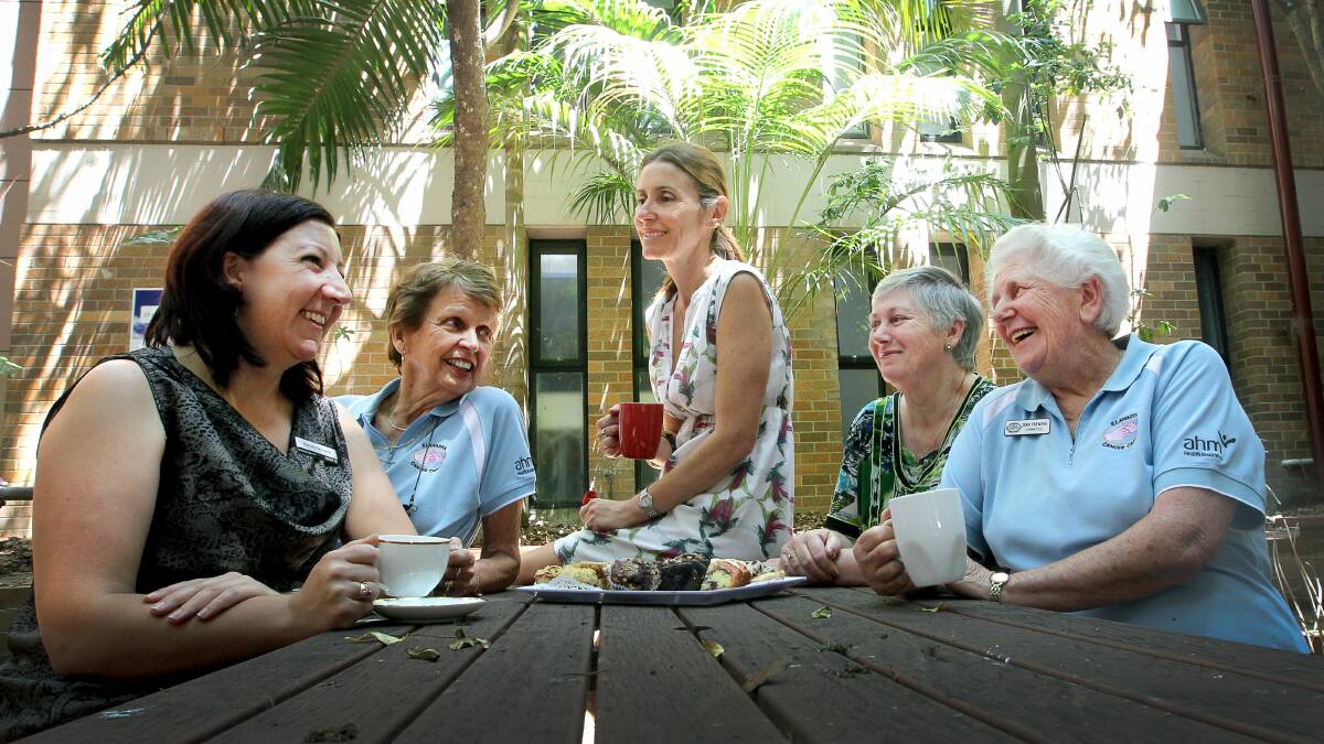 UOW project leader Dr Danielle Skropeta (left) and Associate Professor Marie Ranson (centre) with Illawarra Cancer Carers volunteers Audrey Walsh, Sue Maidman and Jean Fleming. Picture: SYLVIA LIBER