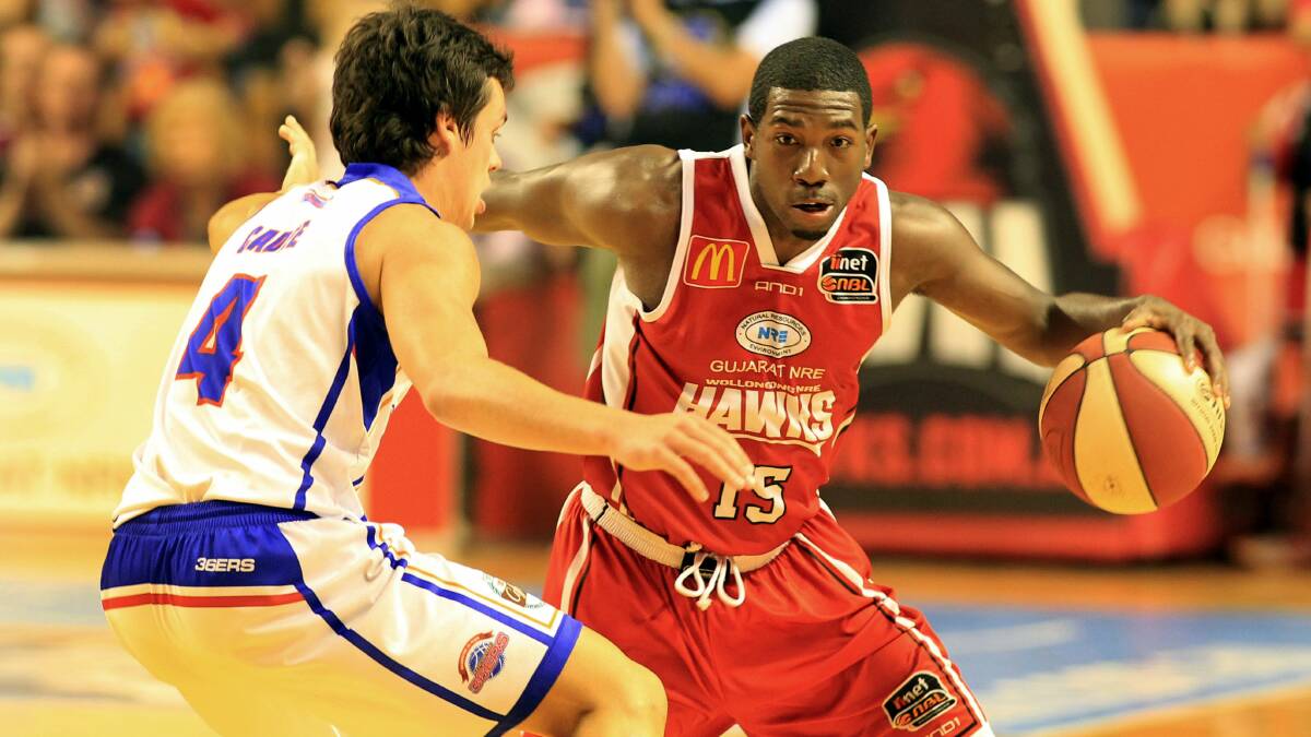 Despite Friday's loss to the Sixers the Wollongong Hawks lost no ground in the finals race.