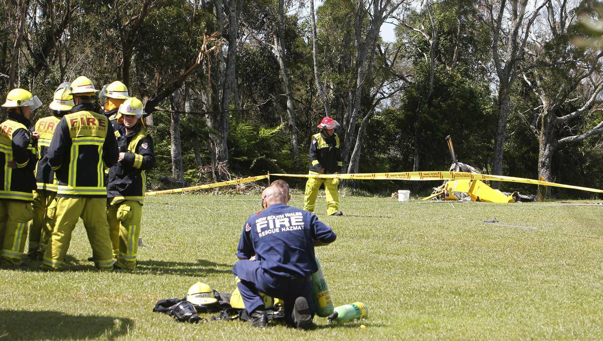 Emergency services rushed to the scene of the helicopter crash at Panorama House at Bulli Tops on Thursday. Photo: Illawarra Mercury