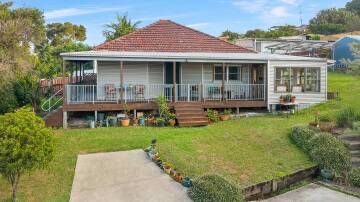 42 Lake Avenue, Cringila sold under the hammer last week. Picture: Supplied