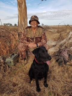 SMART HUNTING: Mark Little trains his dogs 10 months out of the year to be safe retrivers for duck season. Picture: CONTRIBUTED.