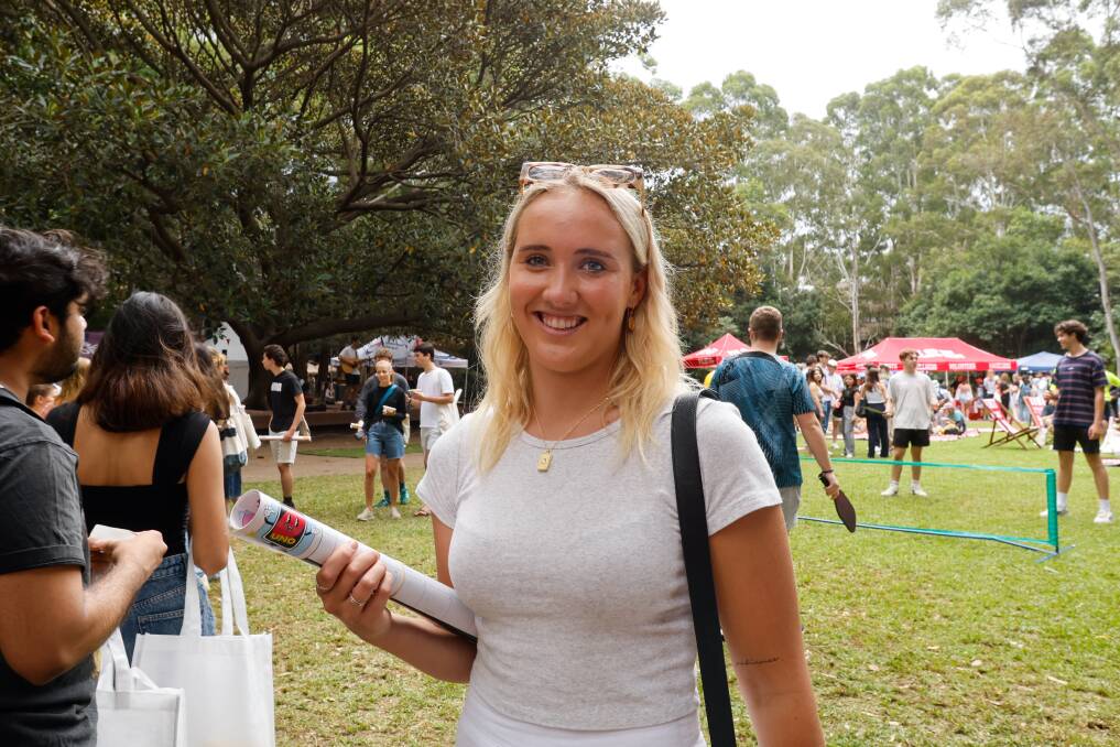 First-year student Anika Smith at the University of Wollongong on the first day of O-Week celebrations. Picture by Anna Warr