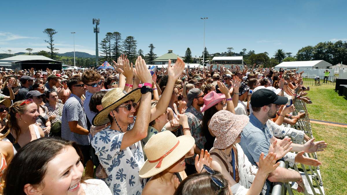 Festival goers enjoy the sun and vibes of day one of Changing Tides festival in Kiama. Picture by Anna Warr