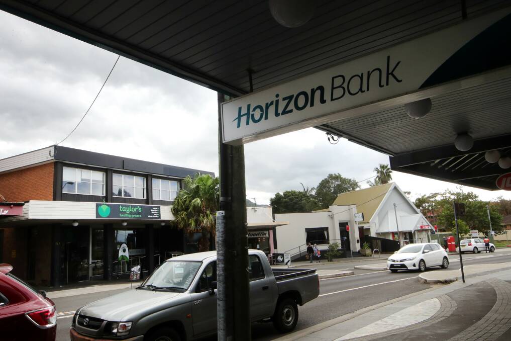 As one door closes: Horizon Bank is one of the last physical bank branches in the northern suburbs, after the Commonwealth Bank opposite shut in 2021. Picture: Sylvia Liber.