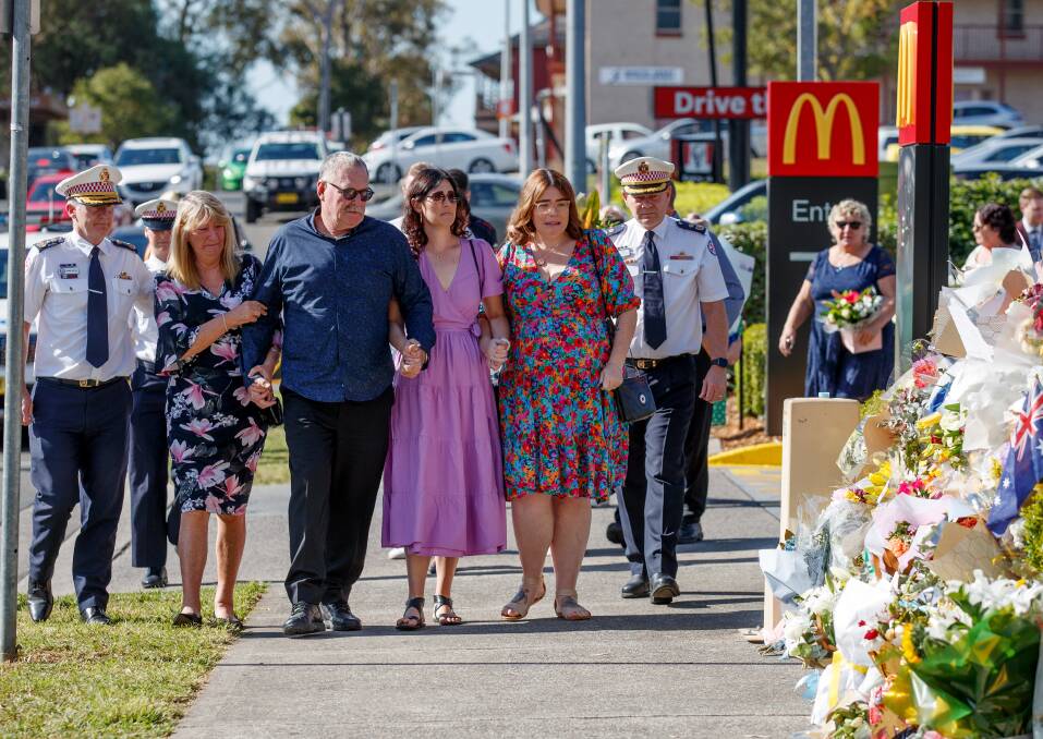 The family of paramedic Steven Tougher has made an emotional visit to the scene where he was killed. (Nikki Short/AAP PHOTOS)
