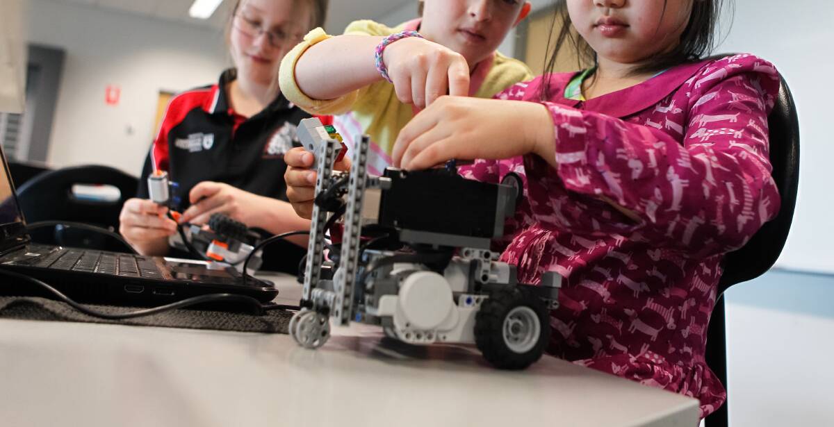 Robo Camps will be held over four days and feature workshops in Wollongong and Nowra.
