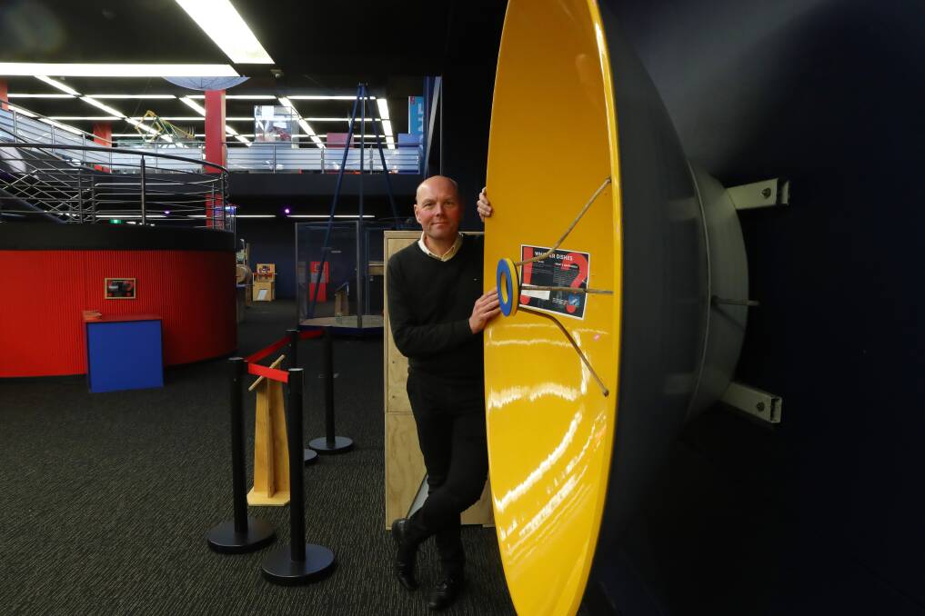 Science Space Wollongong Director Stuart Creal in 2020. Mr Creal said the best time to see the meteor shower is in the early morning. Picture:Robert Peet