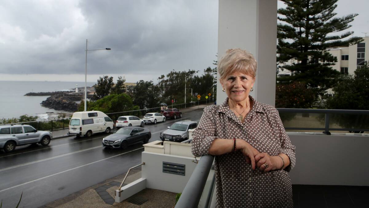 Cliff Road will be a prime spot to watch the New Year's Eve fireworks. Picture shows Maria who lives on Cliff Road Wollongong. Picture by Sylvia Liber. 