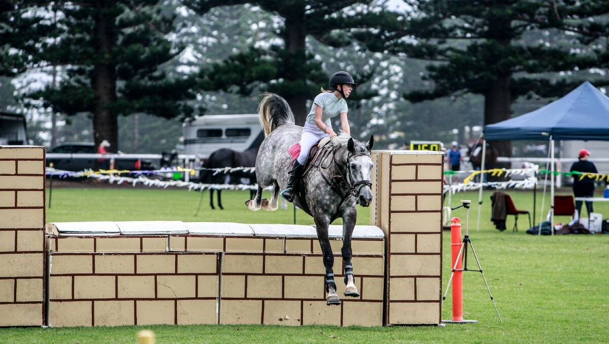 Sophie Hatch on her horse Ms Grace at the Kiama Show in 2016. Picture by Georgia Matts