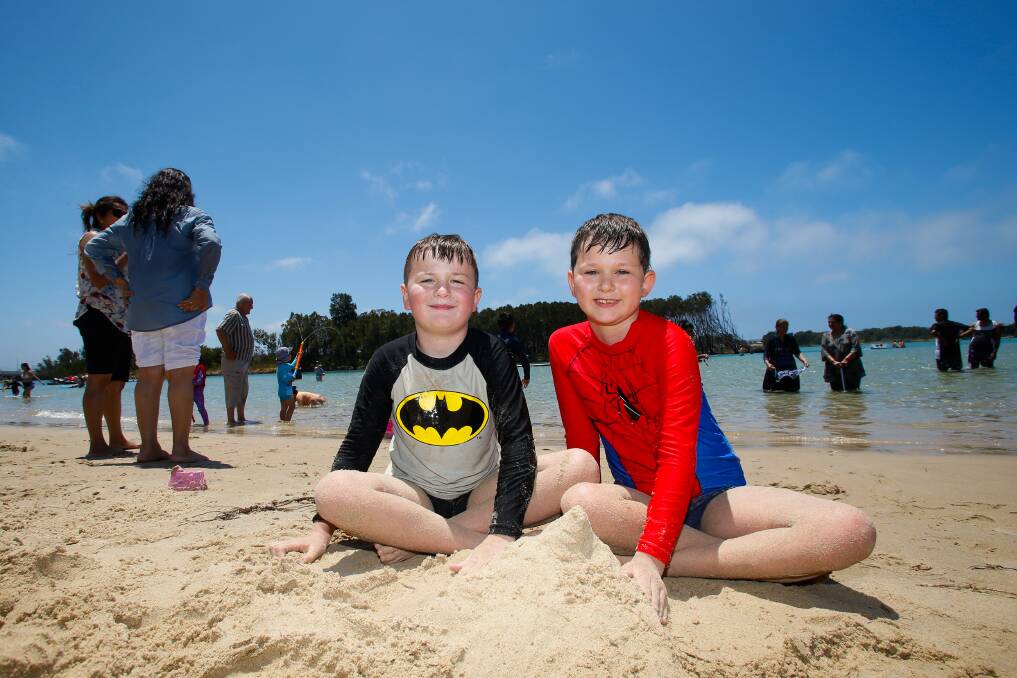 Maverick (8) and Mackenzie (9) Reddacliff building a sand castle on the beach at Reddall Reserve. Picture by Anna Warr