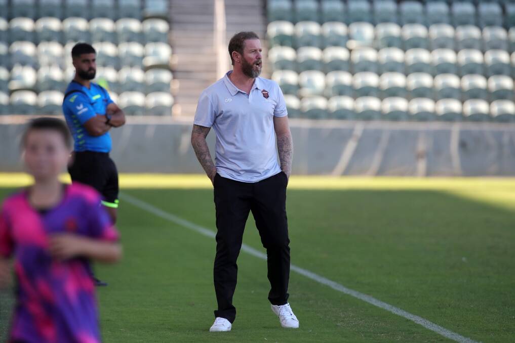 Coach David Carney will have a few selection dilemmas against the Suns. Picture by Sylvia Liber