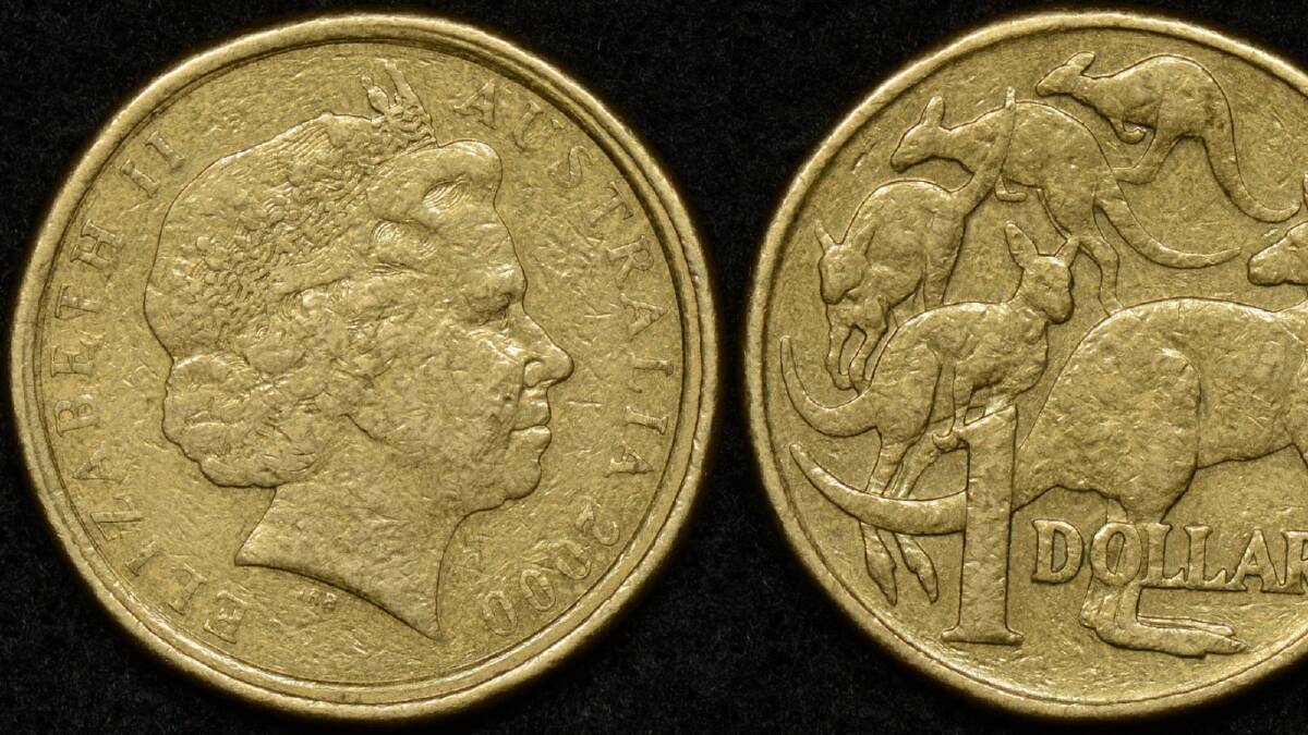 Australian $1/10c mule error coin from 2000. Picture The Purple Penny