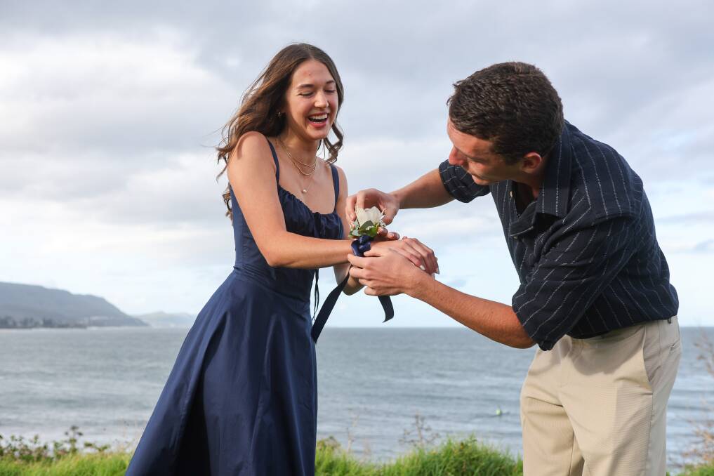 Rose Yousiph and Fred Baum celebrate their year 12 formal at Sandon Point in Bulli with pre-formal photos. Picture by Adam McLean