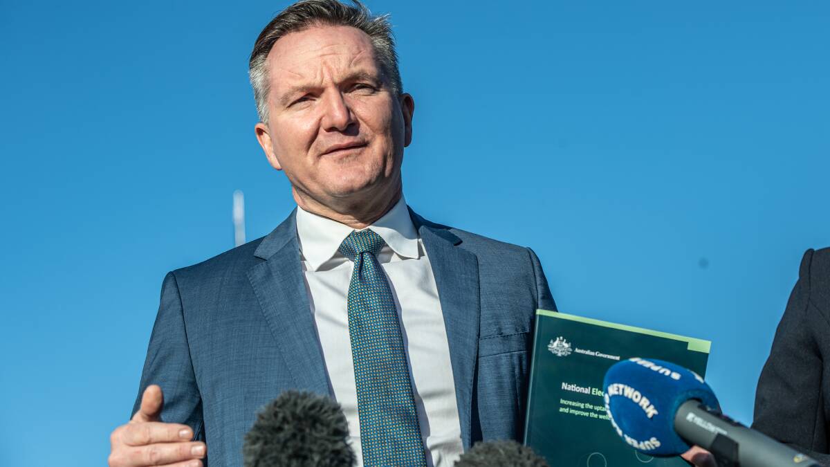 Climate change and energy minister Chris Bowen. Picture by Karleen Minney