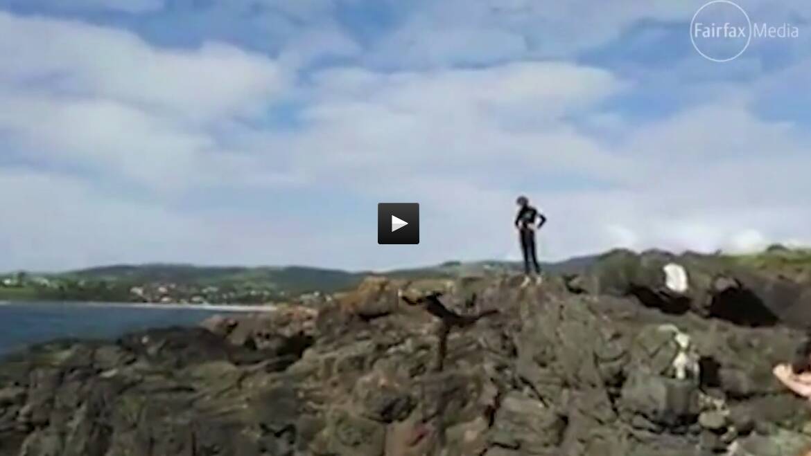 Man jumps from Kiama Blowhole: video