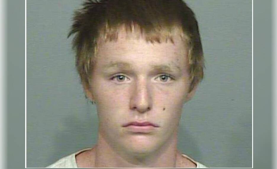 NSW police are searching for Ayeden Jones, 17, who escaped from a Juvenile correctional facility.