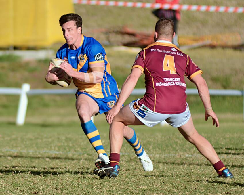 Ian Catania (left) in action for Warilla-Lake South against Shellharbour last season. Picture: Greg Rigby Sports Photos