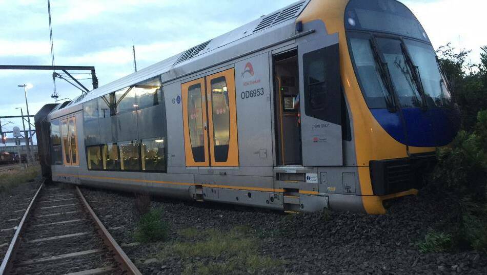 Derailed train took 15 hours to move Illawarra Mercury Wollongong, NSW