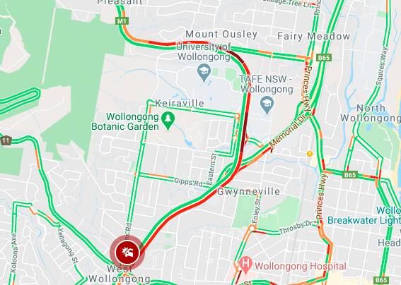 Two-car crash on M1 at West Wollongong causing traffic headaches