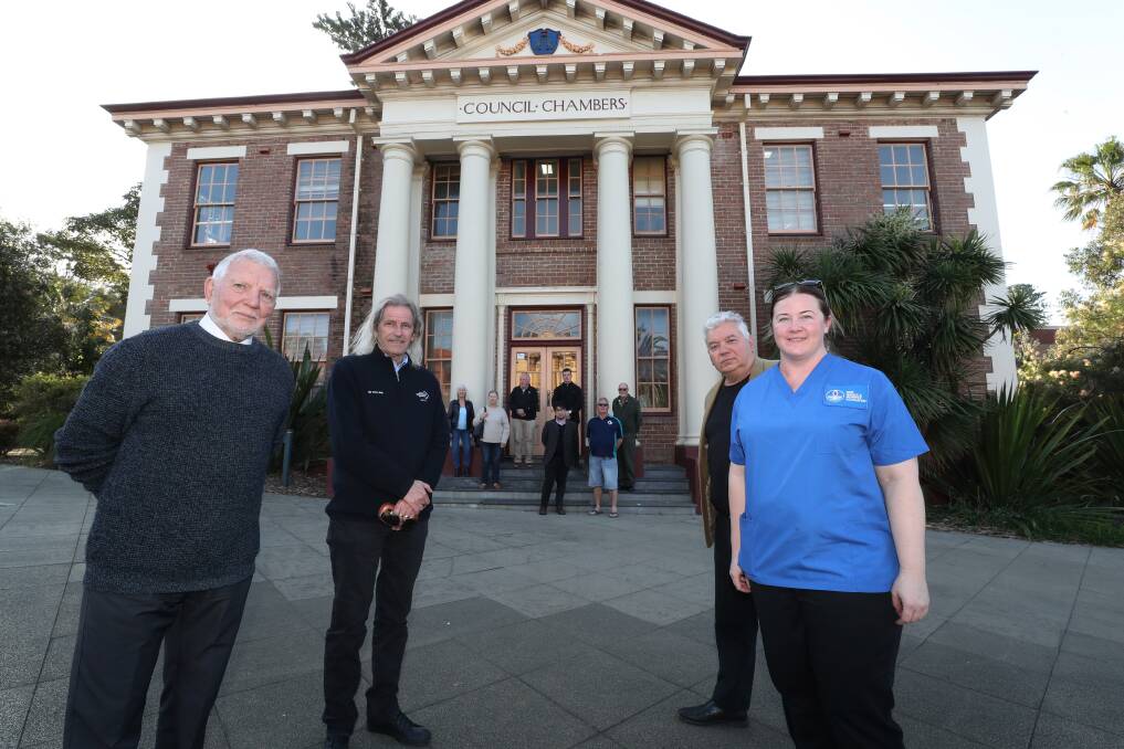 United Services Union organiser Rudi Oppitz (second from left) with other opponents to the Blue Haven sell-off outside Kiama Municipal Council chambers. Picture by Robert Peet