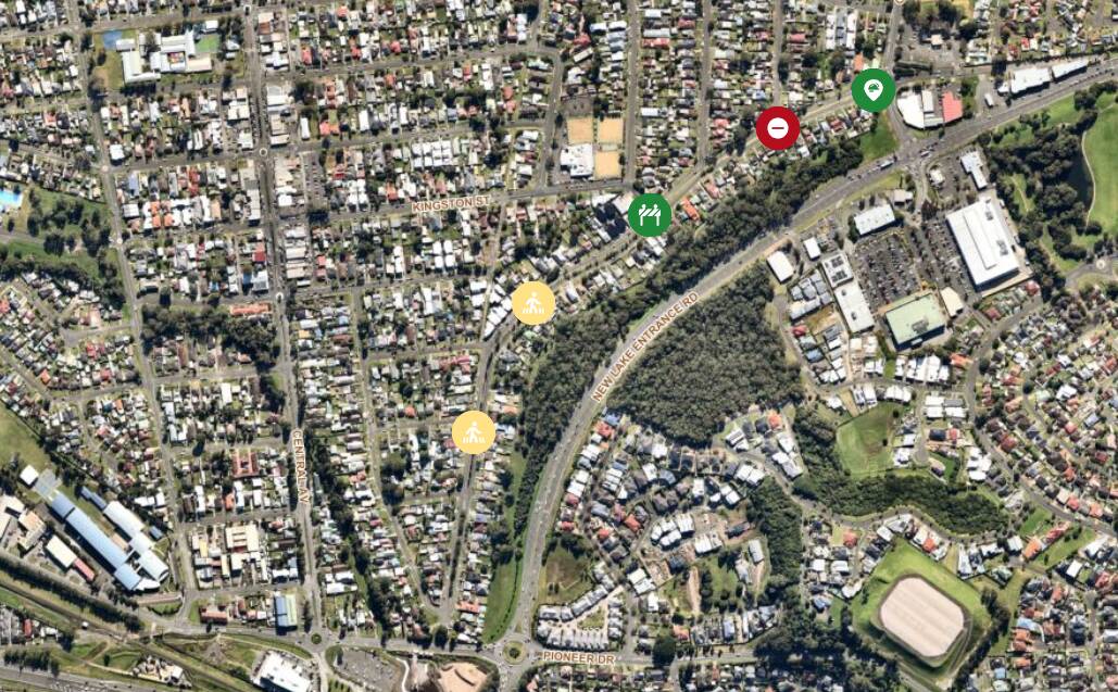 The five locations along old Lake Entrance Road at Oak Flats where Shellharbour City Council plans safety works. 