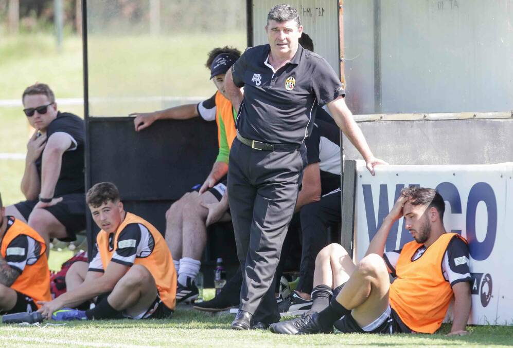Port Kembla coach Stuart Beedie (centre) and his players are eager for Saturday's clash with Olympic. Picture by Adam McLean