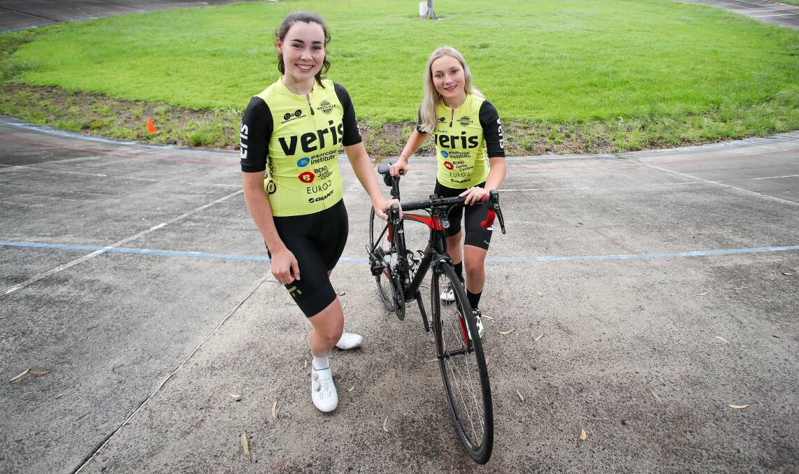 MOVING FORWARD: Illawarra cyclists Chloe Heffernan and Tahlia Dole have both signed with the Veris Racing team. Picture: Adam McLean