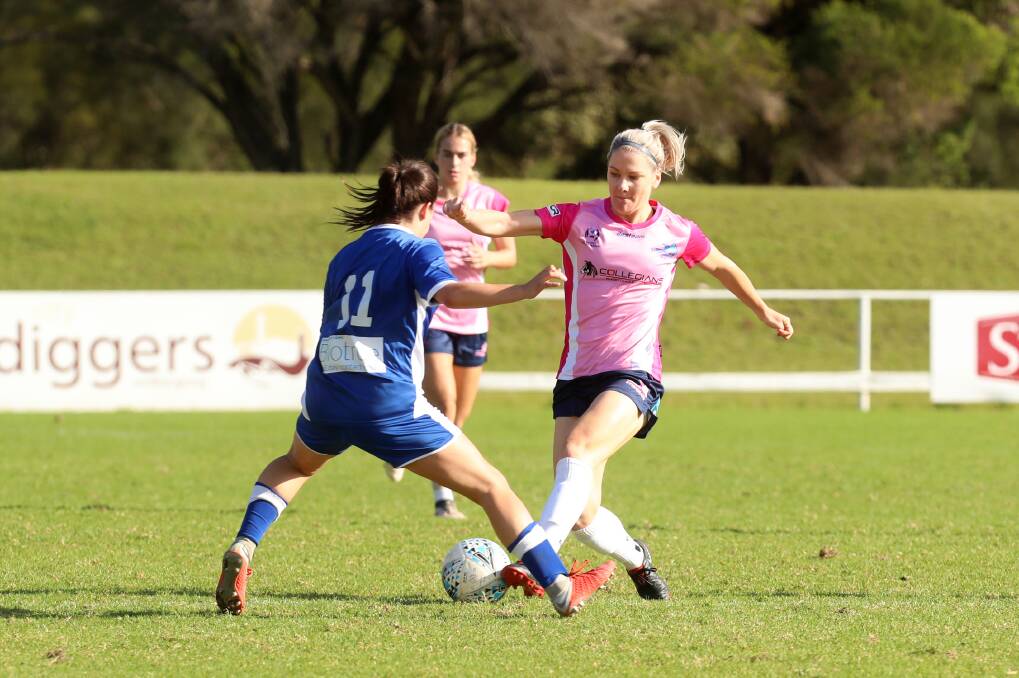 IN PINK: Cooper playing for the Illawarra Stingrays. Picture: Sylvia Liber