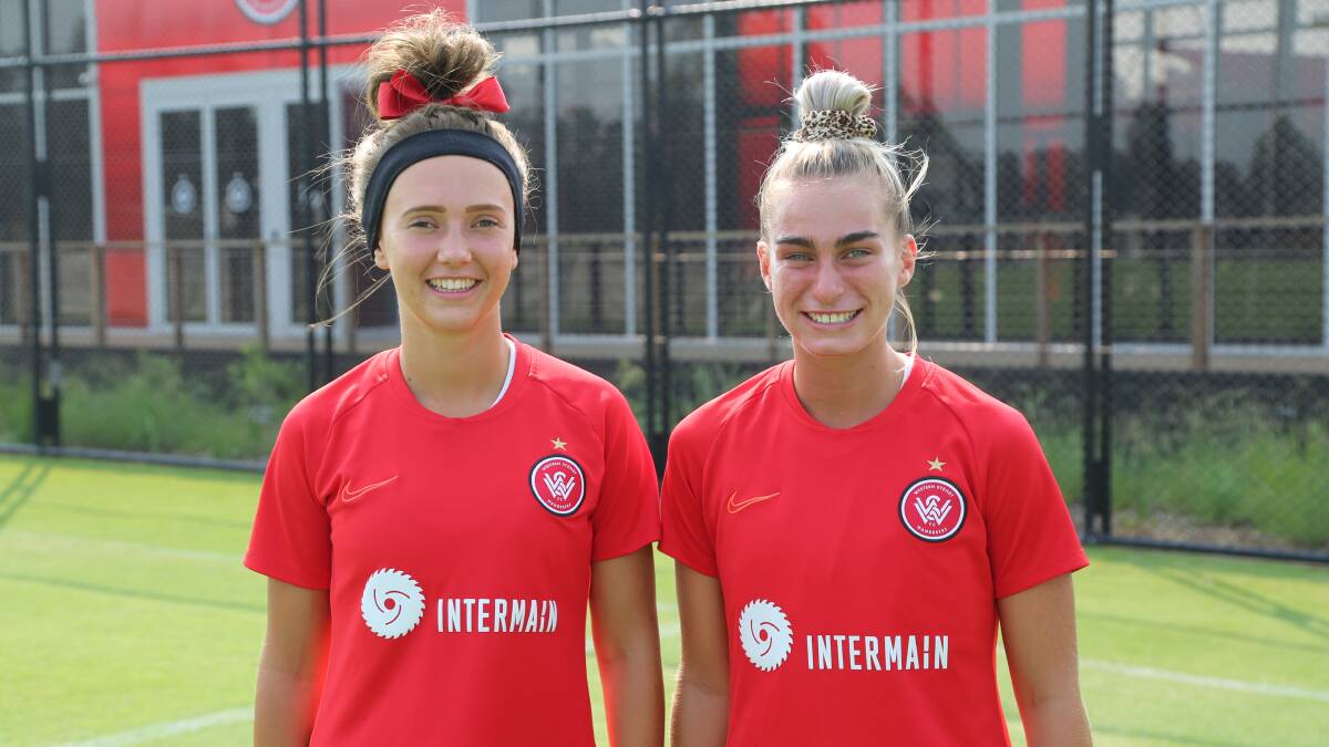 FUTURE: Wanderers and Stingrays young guns Chloe Middleton and Danika Matos. Picture: WS Wanderers