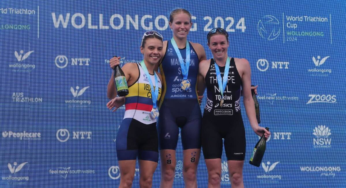 All of the action from the 2024 World Triathlon Cup elite women's race in Wollongong on Saturday, April 20. Pictures by Sylvia Liber