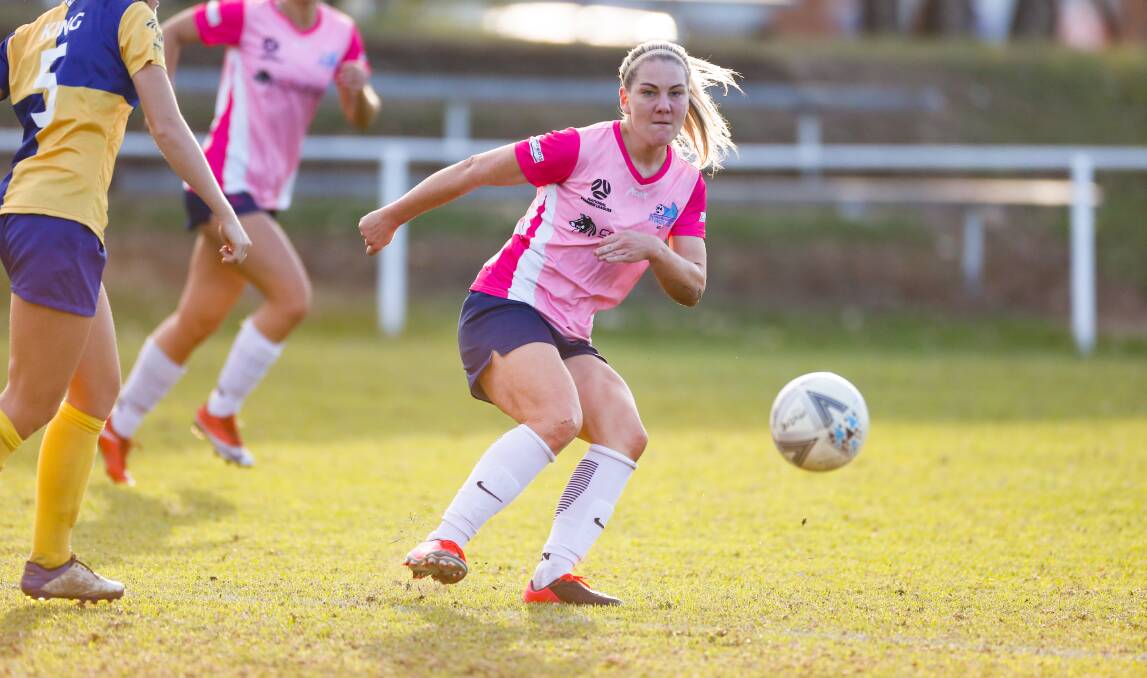 HAPPY: Caitlin Cooper scored for the Stingrays. Picture: Anna Warr