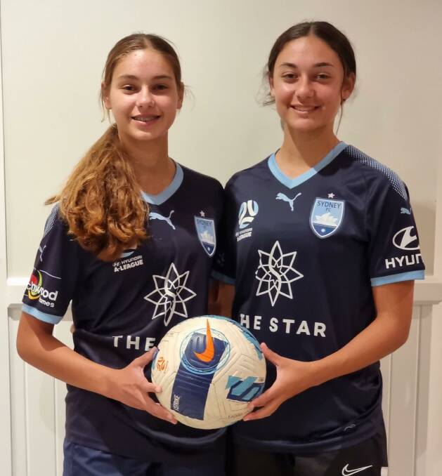 Shellharbour siblings Indiana and Jynaya Dos Santos can't wait to represent Sydney FC. Picture by Mark Dos Santos