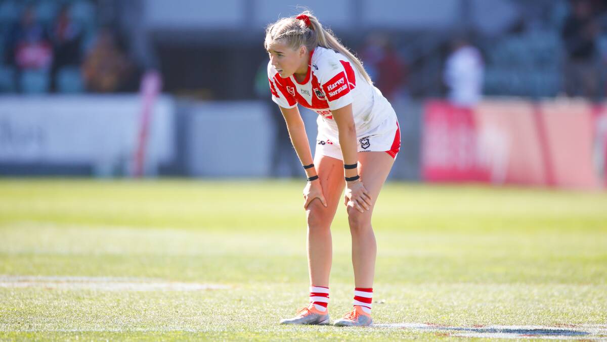 Dragons winger Teagan Berry and her teammates struggled against the Knights on Sunday. Picture by Anna Warr
