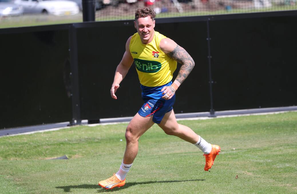 Kurt Mann runs forward at a Knights training session in Broadmeadow earlier this year. Picture by Peter Lorimer