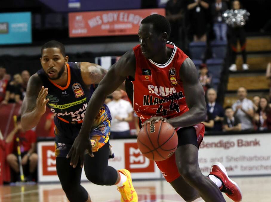 CONFIDENT: Hawks guard Sunday Dech looks to set up a scoring opportunity against Cairns in Wollongong on Monday night. Picture: Sylvia Liber