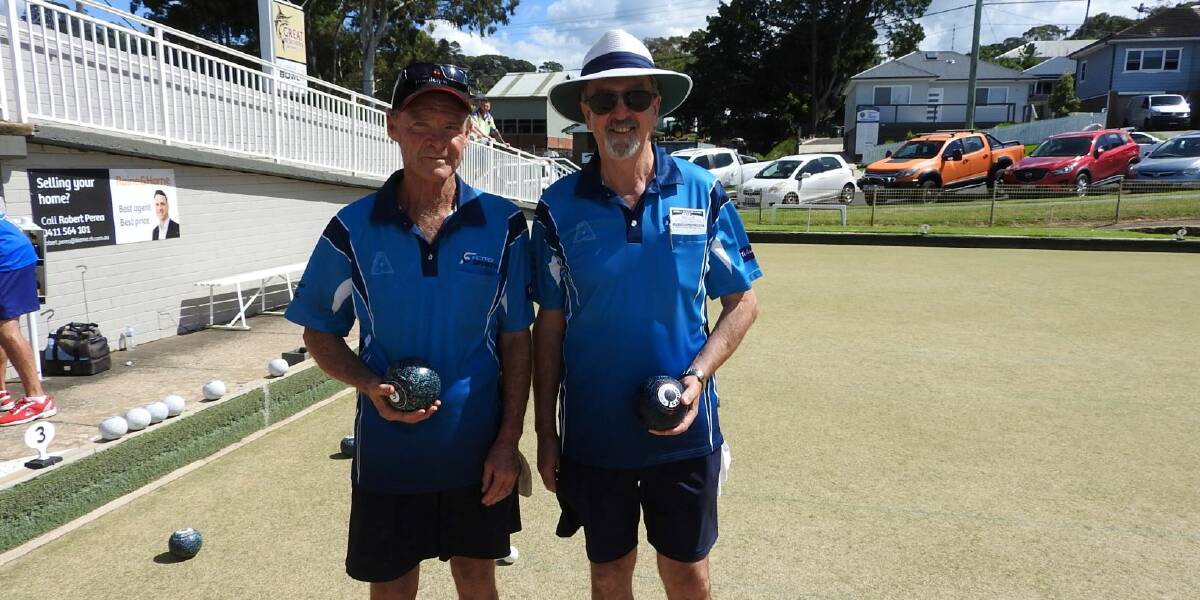 Champs: Reigning Zone 16 Senior Pairs champs Alan Jones and Mark Kesby can play for a state title next year. 