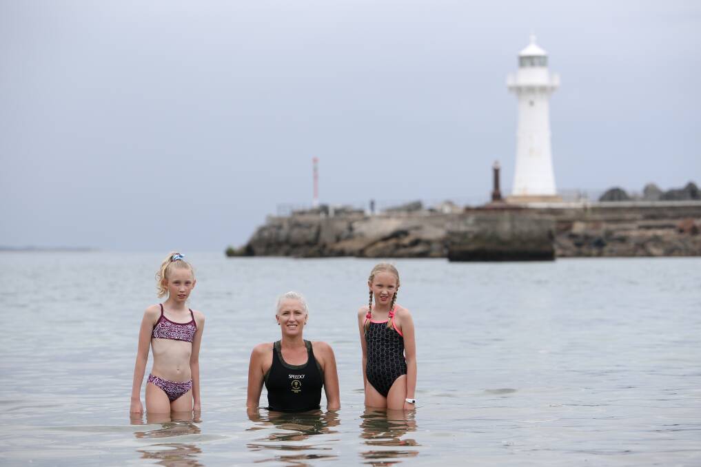 Trudi Barnes who won the first female long course Aquathon 20 years ago is excited to see her daughters Xanthe and Hana compete for the first time in this year's Aquathon. Picture: Adam McLean