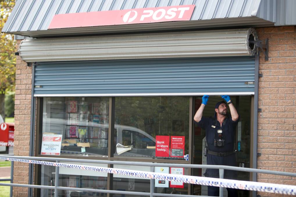The armed robbery happened in broad daylight at Berkeley. Picture: Adam McLean