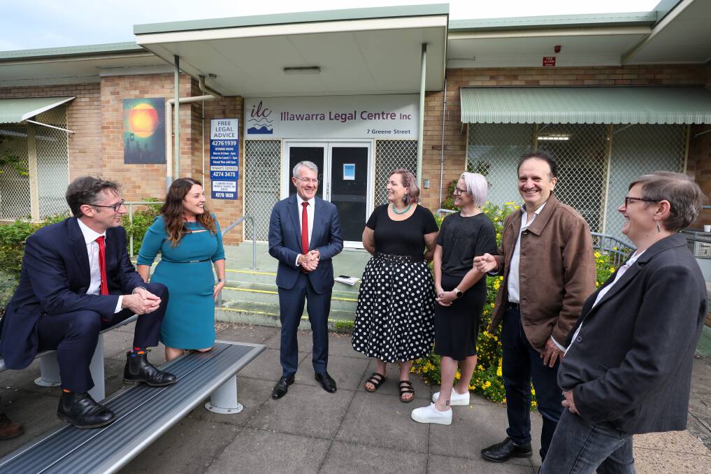 Support: Shadow attorney-general Mark Dreyfus (centre), and Whitlam and Cunningham candidates Stephen Jones and Alison Byrnes with Illawarra Legal Centre staff including Ian Turton (second from right). Picture: Adam McLean