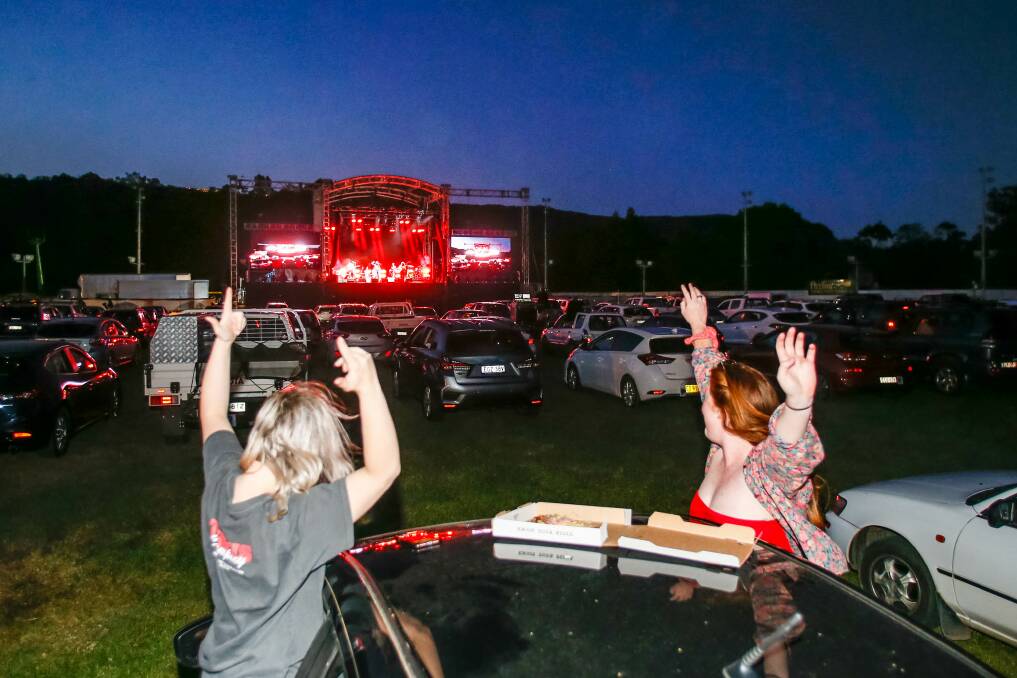 Hockey Dad performed their new album Brain Candy to hundreds of people sitting in their cars, due to COVID restrictions, at Bulli Showground on Friday night. Picture: Anna Warr