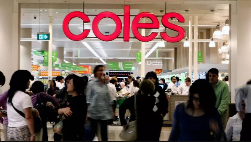 'Technical glitch' shuts Coles supermarkets