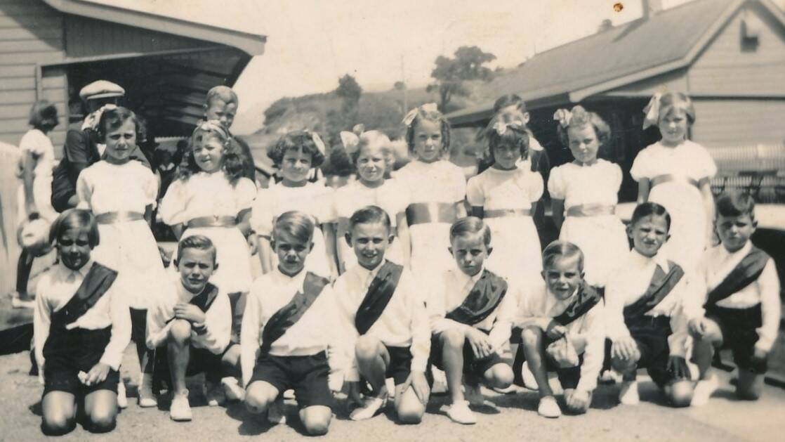 The 1938 Maypole team at Austinmer Public School: Thanks to librarian Bronwyn Gleeson for putting photos together. Photo: Keith Denham.