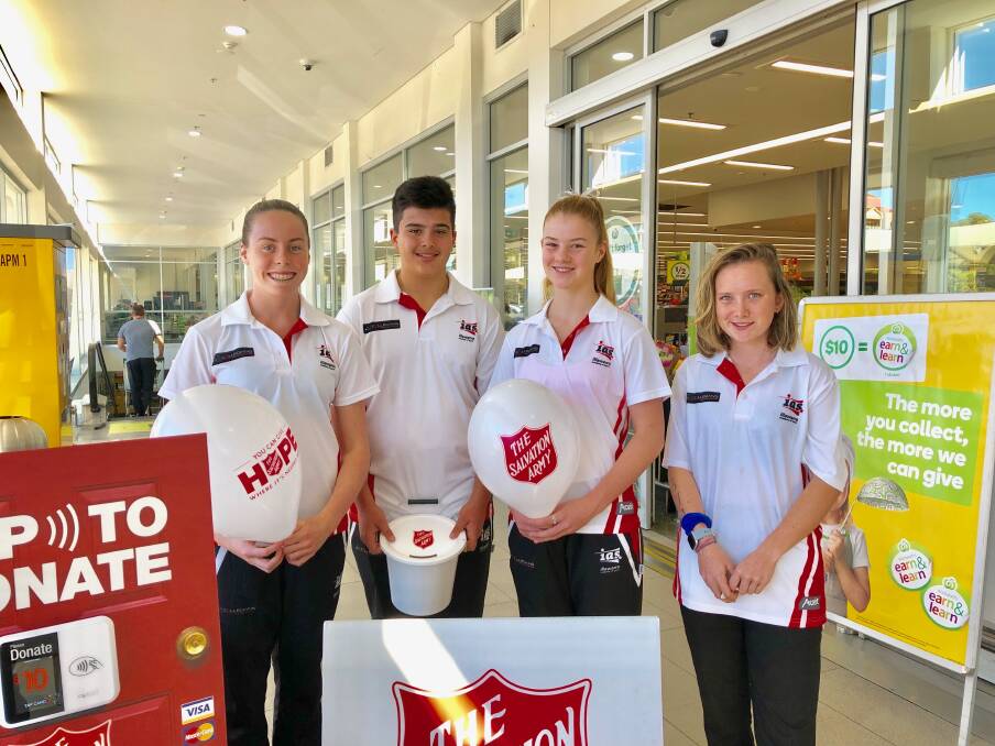 Giving back: Illawarra Academy of Sport athletes. Picture: Supplied.