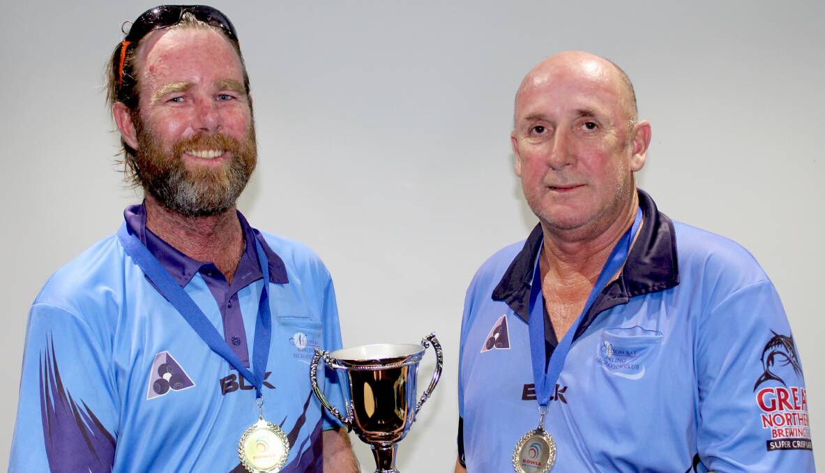 Champions: Nelson Bays Shannon Gittoes and Chris Edmonds won six matches to clinch the inaugural NSW Over 40s Pairs title. Picture: Andrew Lynn, Bowls NSW
